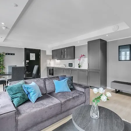 Forenom Serviced Opera Appartement *