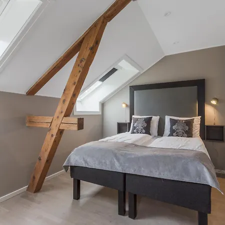 Forenom Serviced Opera Apartment *